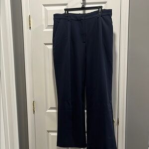 Abercrombie & Fitch Curve Love A&F Sloane Tailored Wide Leg Pant size 18/34 Navy